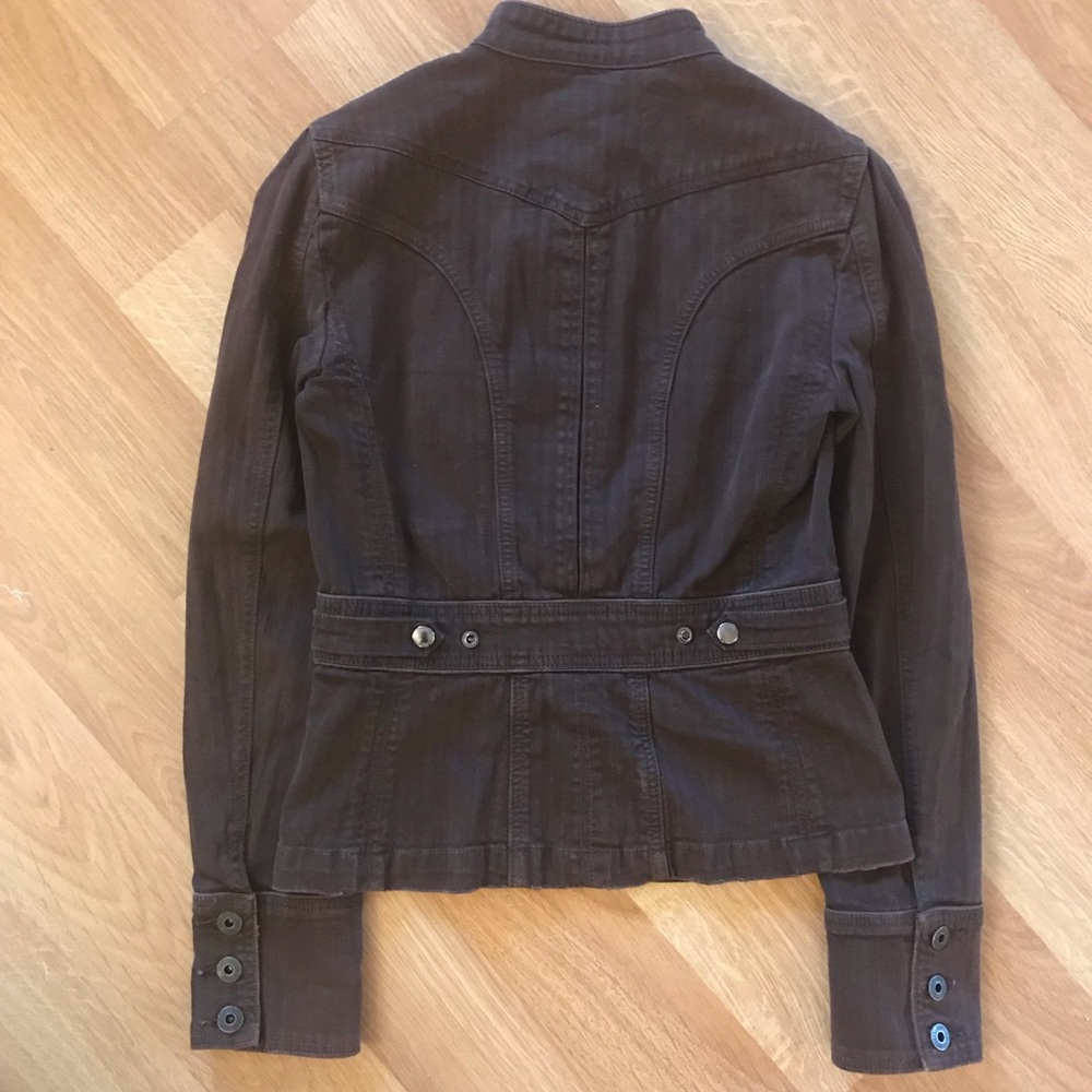 Woman’s Jacket - Picture 2 of 3